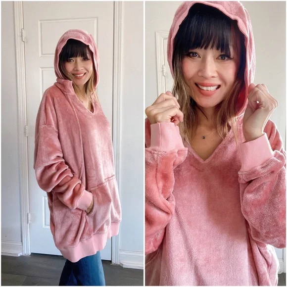Pink Plush Hoodie Sweater - Picture 3 of 4